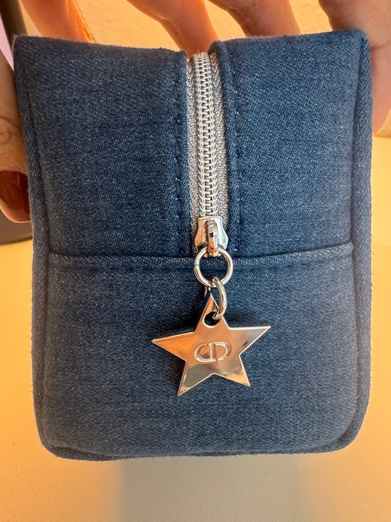 Dior Denim makeup bag- Logo Pouch - Blue - Picture 2 of 3